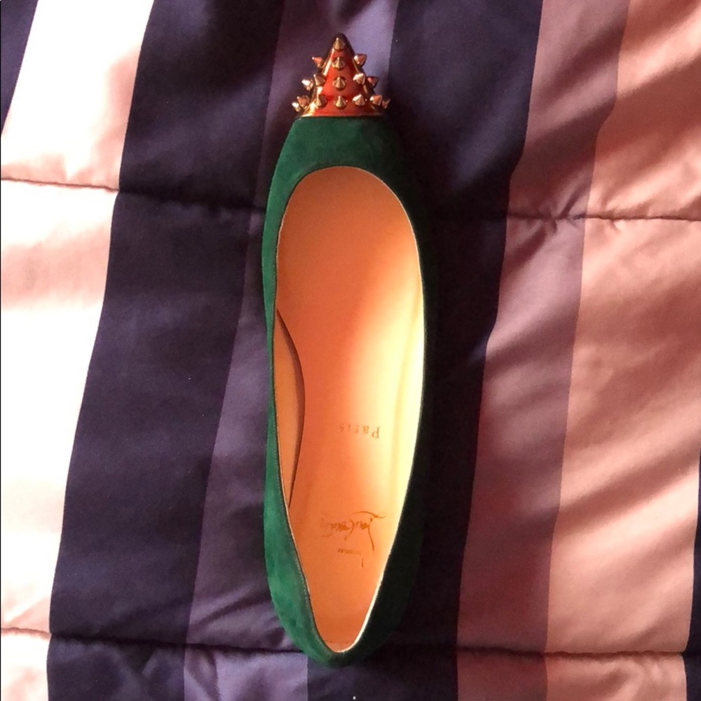 Size 40 Christian louboutin